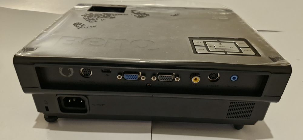 Projector BenQ MP610