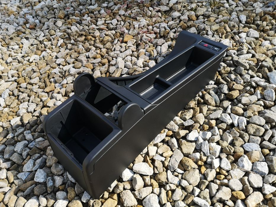 Bmw e46 tunel w idealnym stanie jak nowy pod podłokietnik