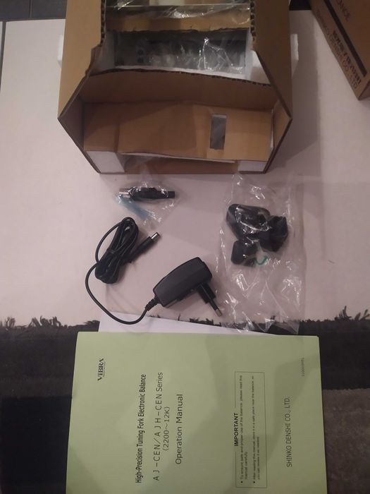 Waga Vibra aj 6200CE precyzyjna laboratoryjna 0.01g