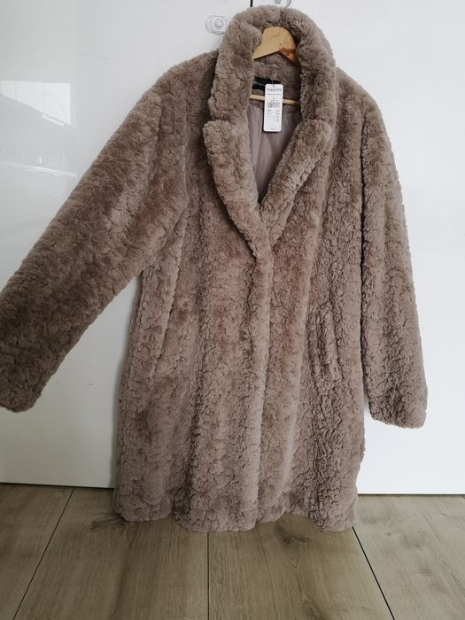 Nowe futerko Kappahl (L-XXL)