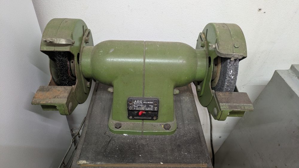 Esmeril AEG DW SL 200/500A 500W Esmerilador