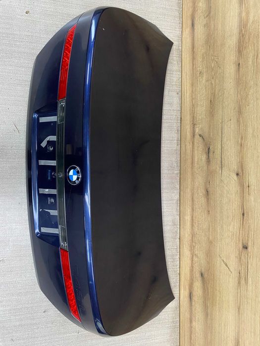 klapa/kufer tylny bmw 7/e65