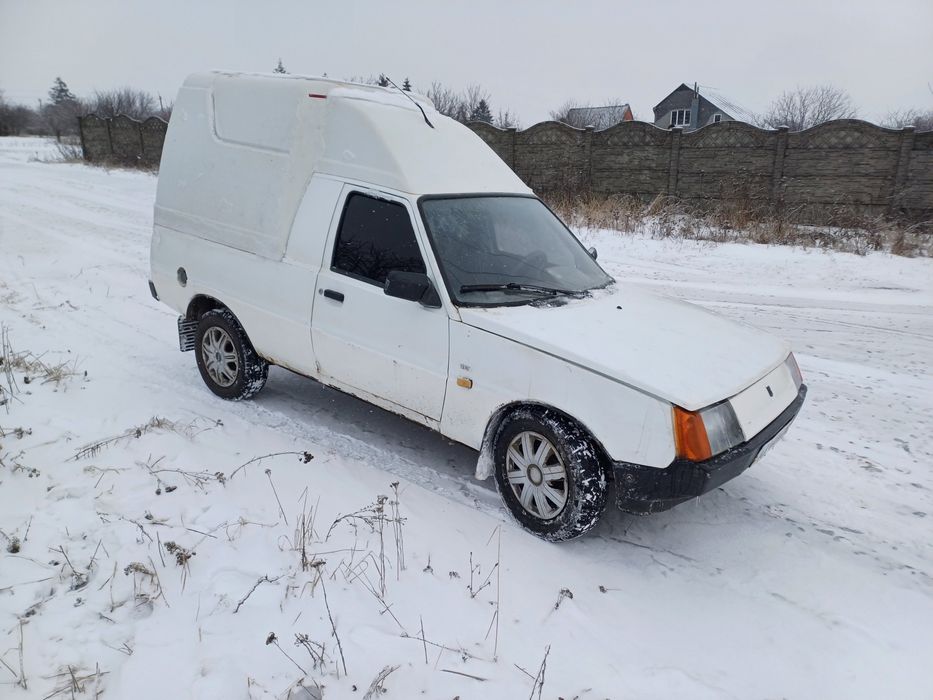 Заз таврия, на полном ходу газ/бензин пикап