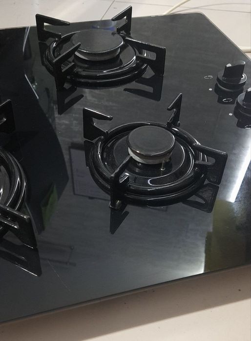Варочна газовая поверхня