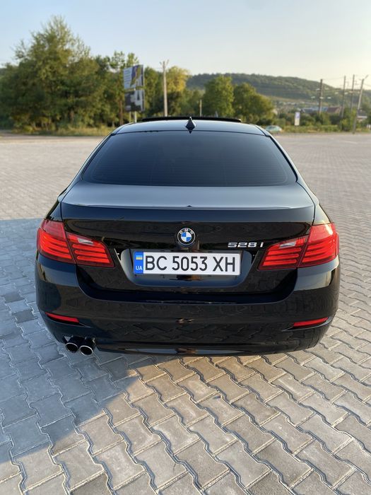 BMW F10 528i 2015р. 2.0 бензин N20B20A