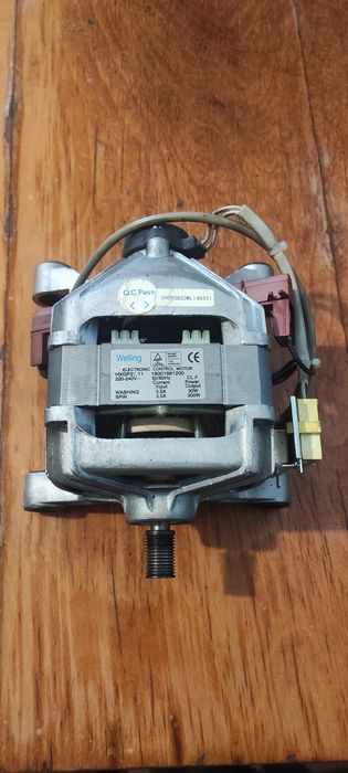 Двигун  , мотор пральної машинки Indesit, LG