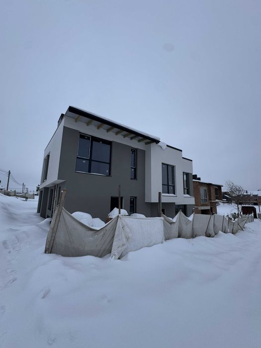 Продаж котеджу біля Львова від забудовника