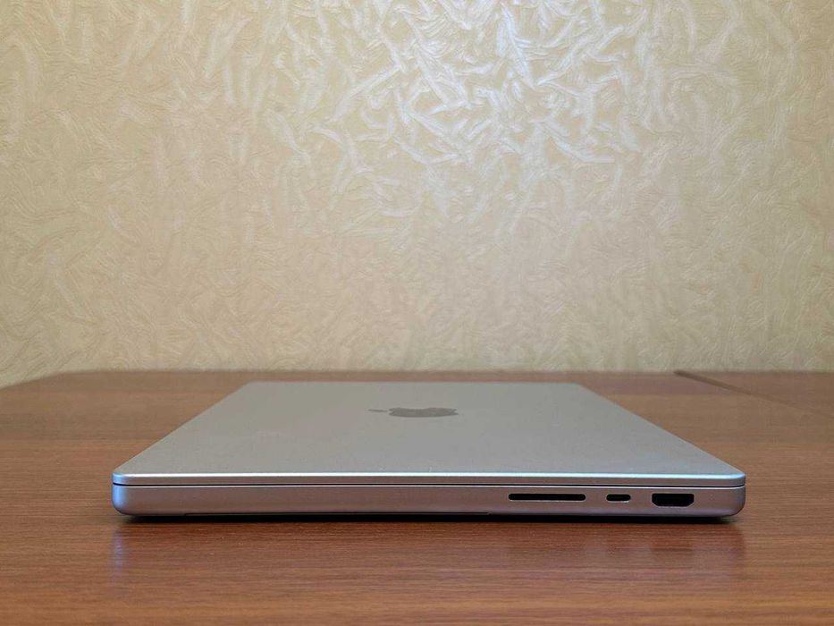 Macbook Pro 14 M1 PRO 16 512