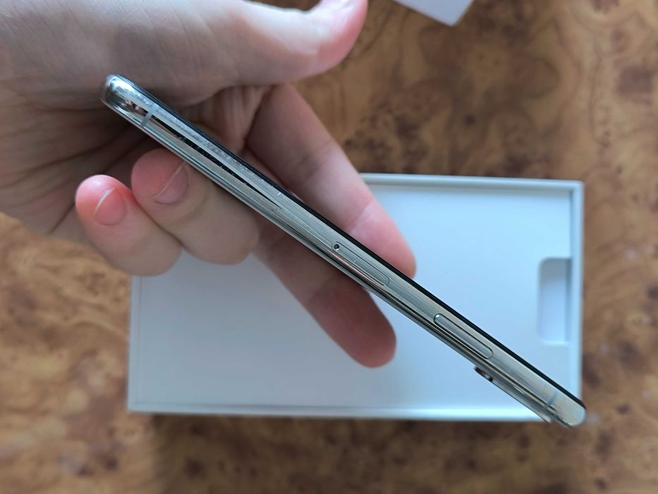 iPhone X 10 256 ГБ Silver Neverlock