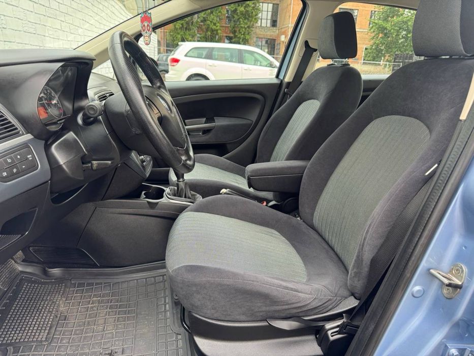 Fiat Punto ,1.3 дизель АКПП
