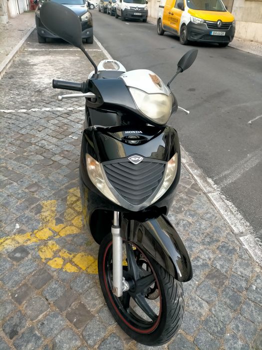 Honda SH125i PGMF1 2007