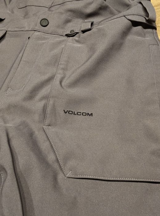 Spodnie snowboardowe Volcom - Roan BIB Overall (charcoal)