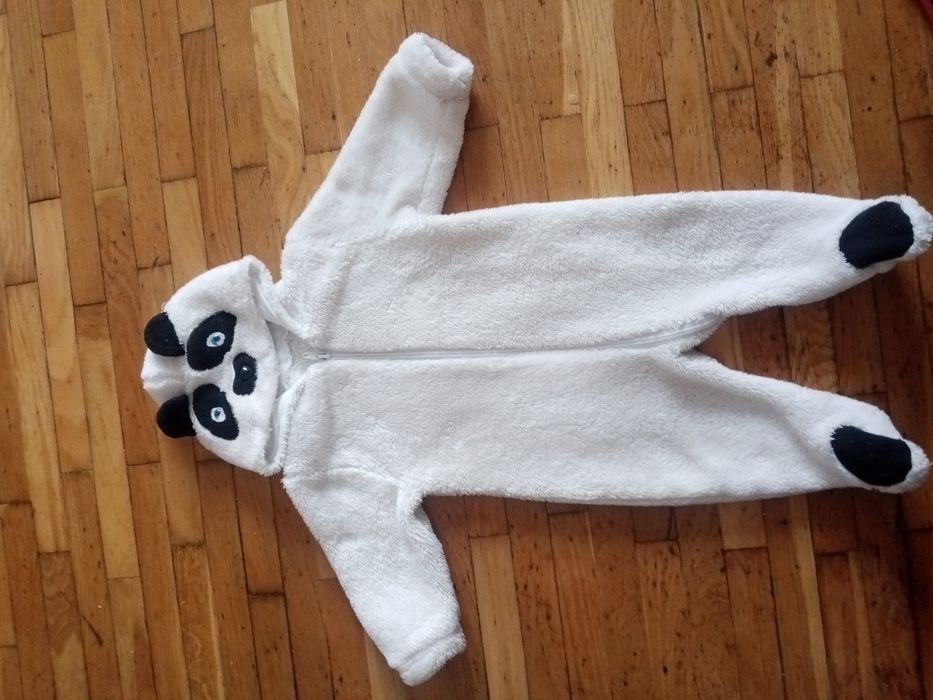 Комбінезони, чоловічки на 6/9 м.