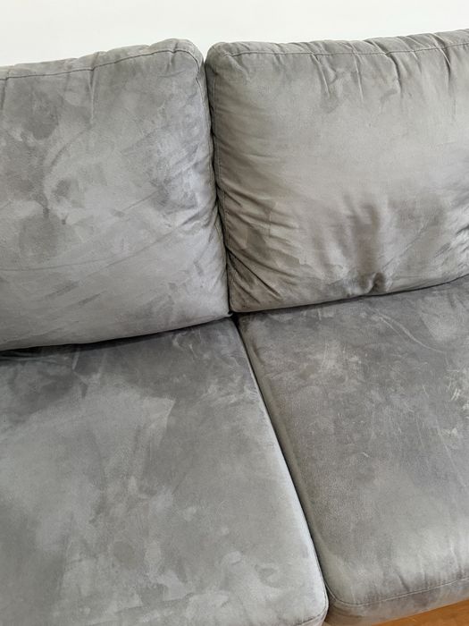 Sofá Cinza com Chaise longue