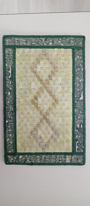 Jadeit - podklad z kamieniem jadeitowym