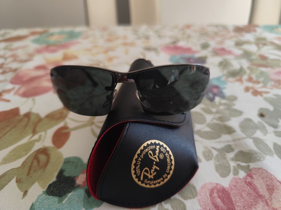 Óculos Rayban novos