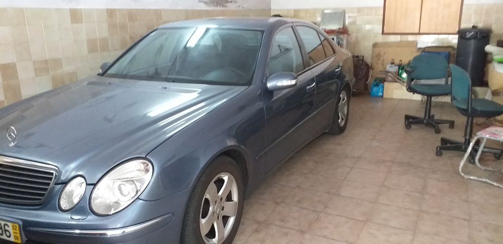 Mercedes-Benz 220 — fotografia 5