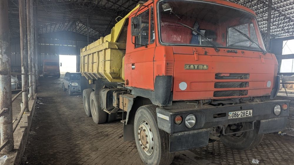 Продам Tatra 815