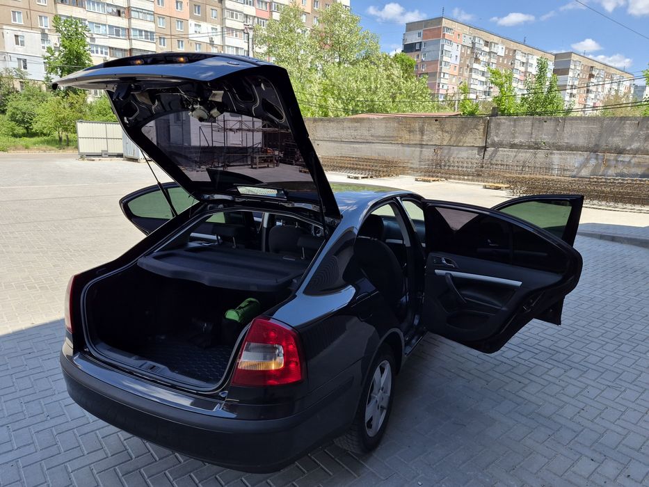 Шкода А5 2008 рік.