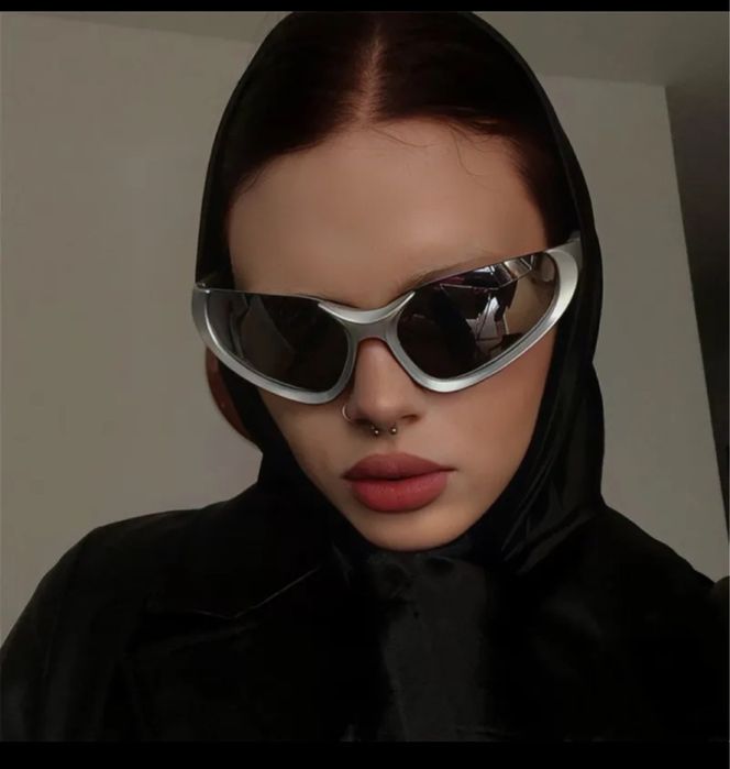 Солнцезащитные очки