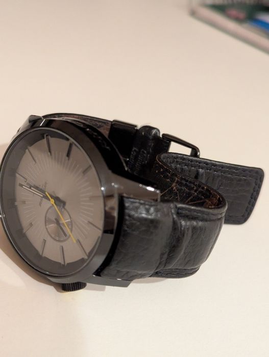 Relógio Rip Curl - Preto/Aço - Excelente Estado
