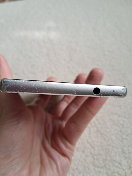 Смартфон б/у HUAWEI GRA-L09