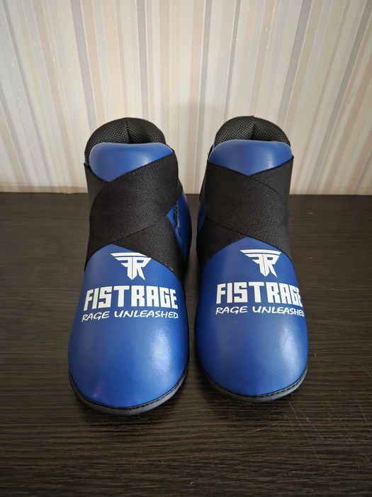 Захист ніг фути FISTRAGE