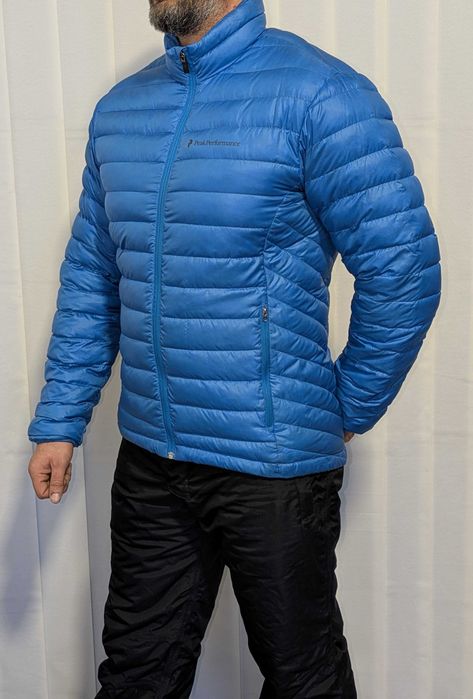 Peak Performance. Щільний пуховик розмір L, 90% гусячий пух 10% пір*я