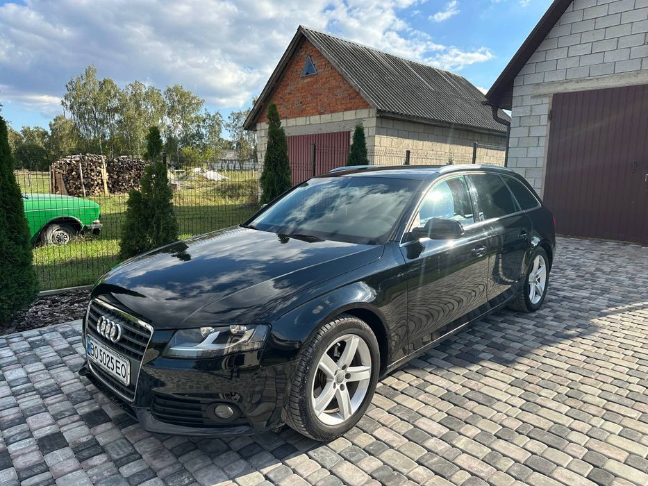 Продам автомобіль Audi A4