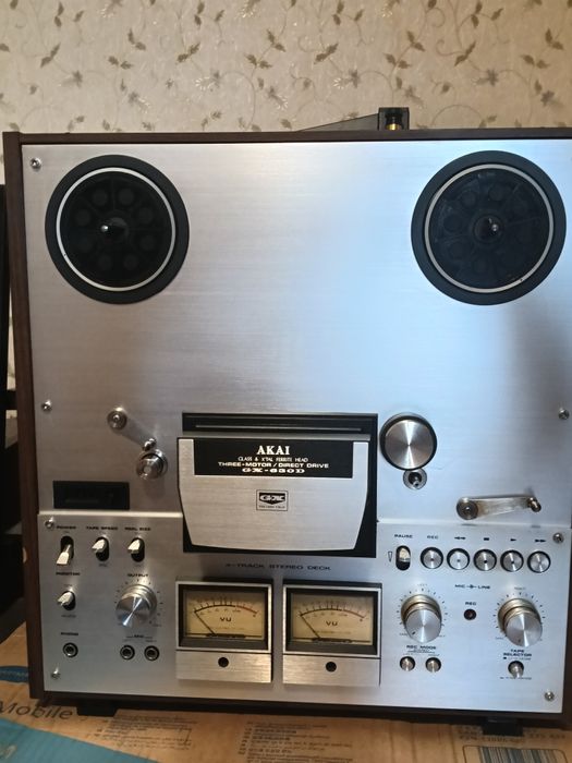 Катушечный магнитофон AKAI GX 630D