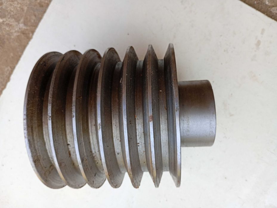 koło pasowe betoniarki paski 22 fi 190