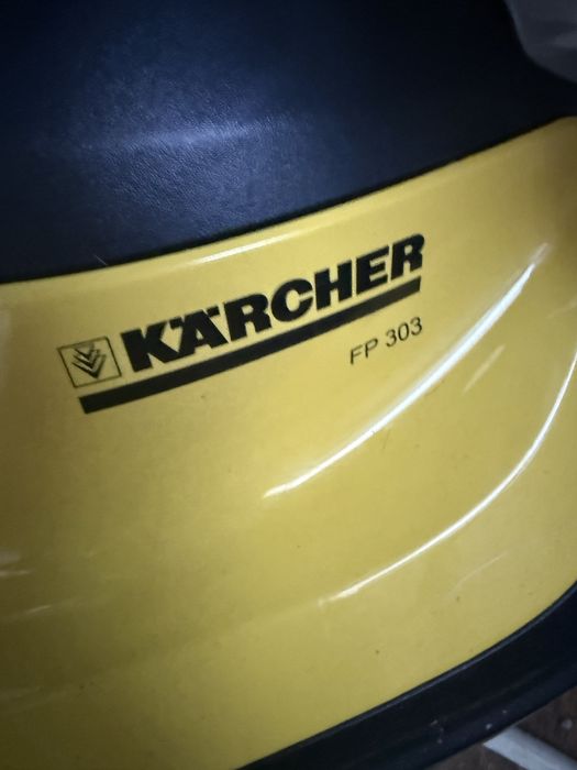Профессиональный пылесос полотер Karcher