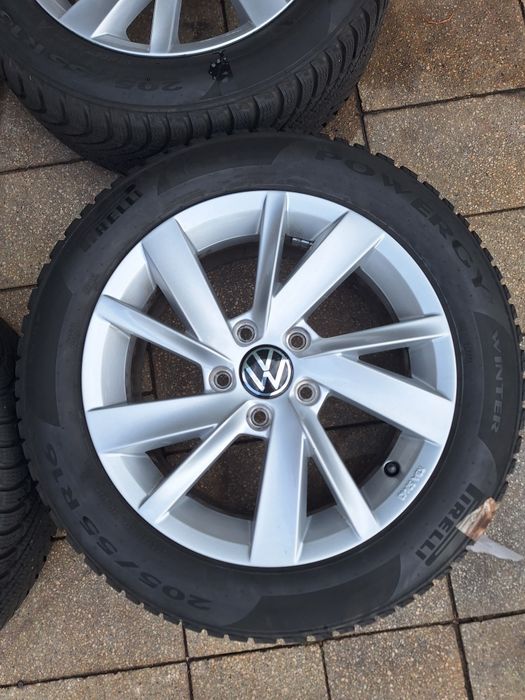 Koła zimowe VW Golf Caddy touran 205 55 r16