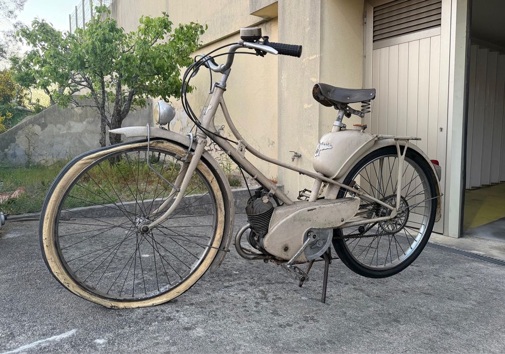 Lote 3 motas Clássicas Solex + Mobyllete + yamaha passol II