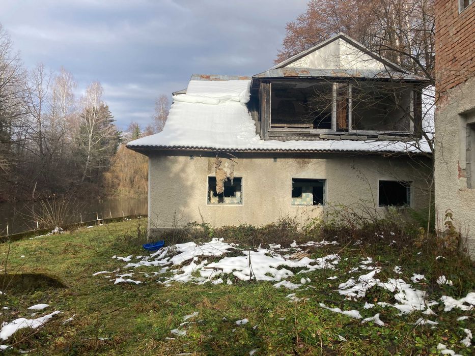 База відпочинку в Карпатах.