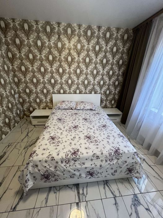 Продам 3 к 65 м Вильямса/Королева , лоджия и балкон!