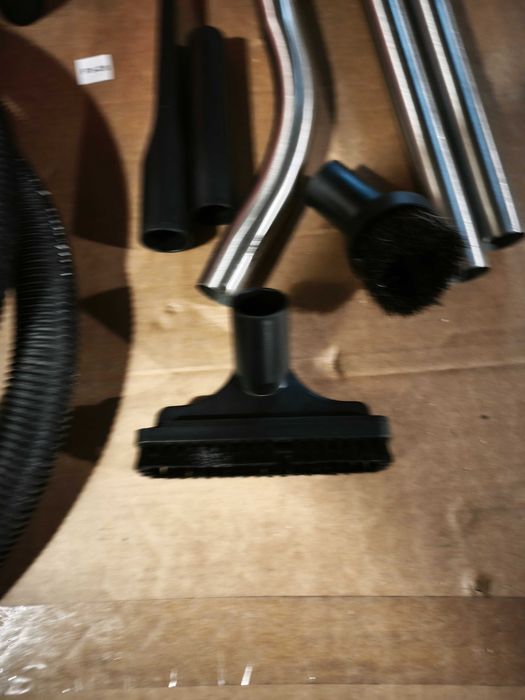 Numatic Henry HVR200 – odkurzacz workowy P3-28