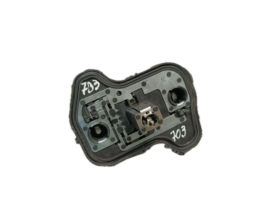 Suporte lâmpada direito VOLKSWAGEN Golf V (1K1)