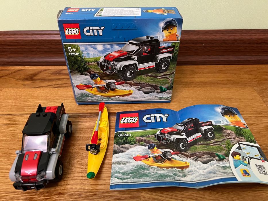 конструктор LEGO City Пригоди на байдарках