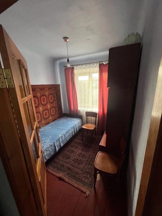 Продаж 4-кімнатної квартири Ямпіль