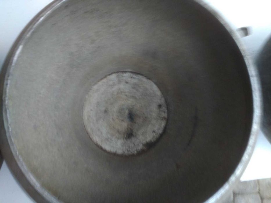 Казан алюминиевый б/у на  10 л. и 15 л.