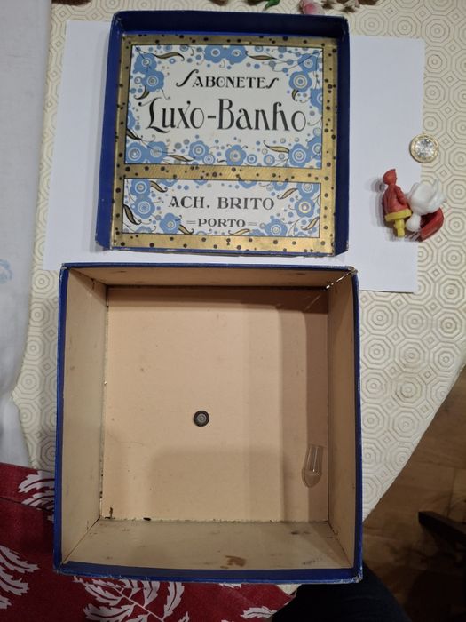 Caixa vintage ach brito sabonetes