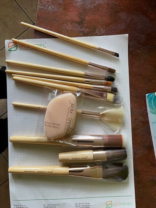 pędzle do makijażu jane iredale