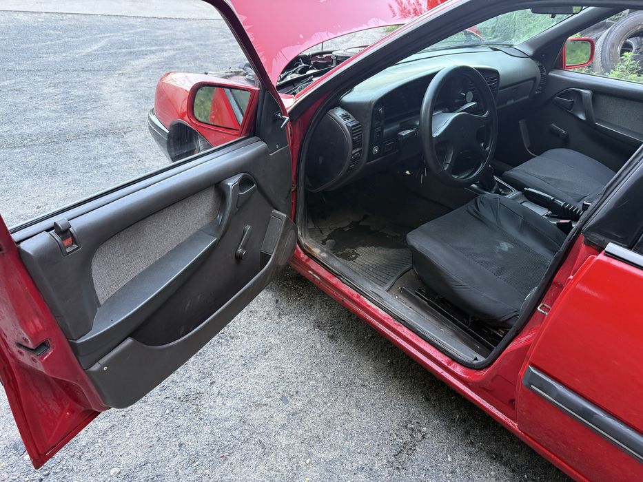 Opel Omega A.  1.8 газ/бенз.