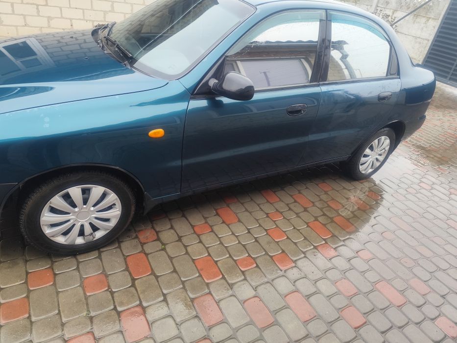 Автомобіль сімейний