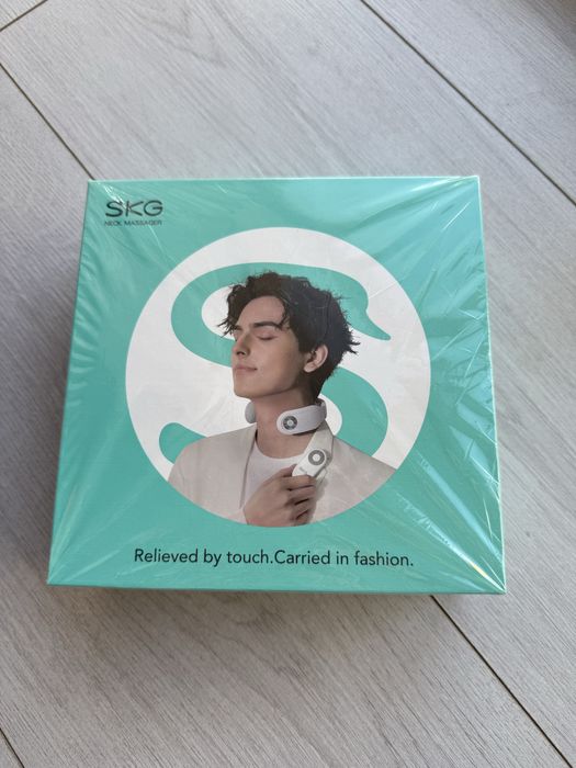 Массажер для шеи SKG 4098 white