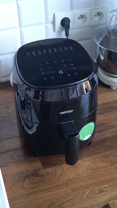 Frytkownica beztłuszczowa Zelmer na gwarancji mało używana
