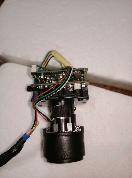 Камера видеонаблюдения варифокальная моторизиров LOW LUX