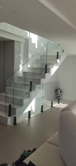 Vidraceiro - Resguardos de duche, Espelhos, Guarda-corpos, divisórias