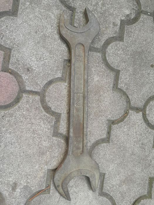 Продам ключ 50/55